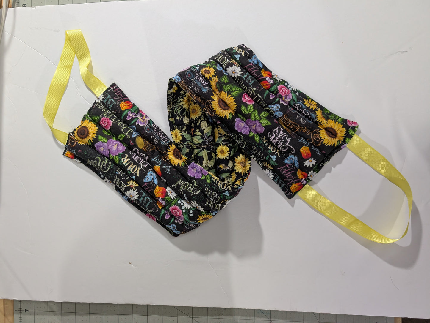 Rice flax seed therapeutic  heating/cooling neck wrap, rice bag, Flowers, RTS